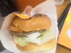 -牛约堡·手作牛肉汉堡(长宁店)