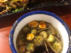 -炉小二铜锅牛蛙•川湘菜(三里屯店)