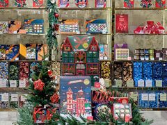 -VENCHI 闻绮(北京国贸商城店)