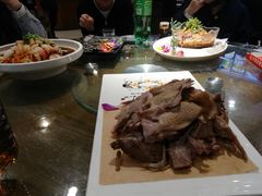 -大宝全猪馆(南京路店)