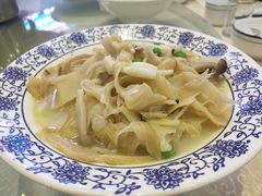 -南湖船菜大酒店
