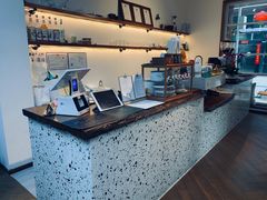 -Line 咖啡(石厦花园店)