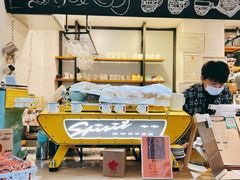 -唐咖精品咖啡(大理古城手冲店)