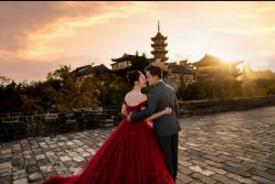 -雪中彩影婚纱摄影·微光艺术中心