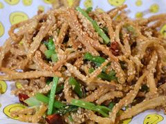 干煸藕丝-董厨煨汤馆(车站路店)