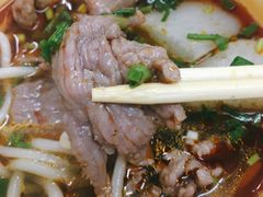 生烫鲜牛肉粉-江三王记牛杂馆(总店)