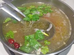 -乡土黄·鲜牛肉火锅·小龙虾(兴业街店)
