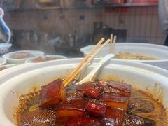 老杭州东坡肉-李犟大爆鳝面·手工蟹黄包(湖滨西湖店)