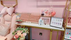 -花系美·美甲美睫精品店