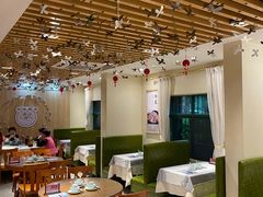 大堂-丹江口渔村·湘味厨房(桃园店)