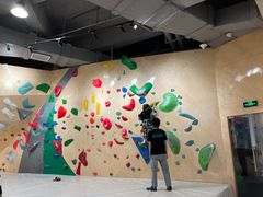 -ROCKPLUS攀岩馆(环宇城店)