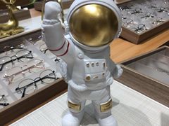 -无界眼镜MaxLess(滨江星光大道店)