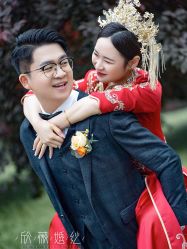 -欣薇婚纱(新源乐汇城店)