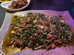 酒馆大盘兔-醉小酒馆·川菜·江湖菜·重庆菜(观音桥旗舰店)