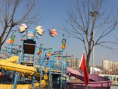 -欢乐水魔方水世界