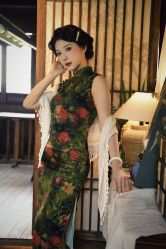 -一揽芳华汉服旗袍体验馆(拙政园店)