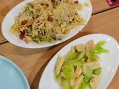 -宏状元现熬粥·京味菜(黄寺大街店)