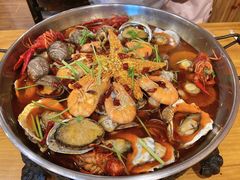 -老东镇啤酒屋海鲜加工·蒸汽海鲜·海鲜烧烤(台东店)