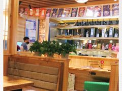 大堂-牛人·雪花牛·木炭烤肉(昆山陆家店)