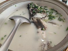 -天乐农家鱼头王(天目湖店)