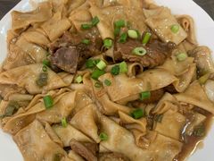 -壹阁胡羊焖饼(特色小吃街店)