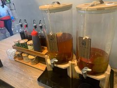 四川老鹰茶-成都你六姐·牛肉冒菜(上海环宇荟店)