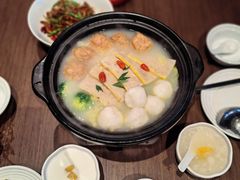 -大中华酒楼·主席武昌鱼·武汉美食地标(江汉路步行街店)
