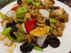 -闯关东东北农家菜(崂山石老人店)