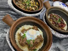 窝蛋牛肉煲仔饭-红星光发煲仔饭(大石街店)