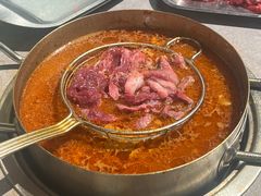 -张哞哞·鲜切牛肉自助火锅(高德置地店)