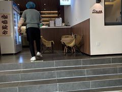 -何适山庄·团餐住宿(水长城P2停车场店)