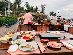 -渔家火锅·海鲜自助餐·演艺(亚龙湾天域酒店)