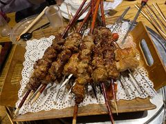 -聚串门儿·东北烧烤(信义坊店)