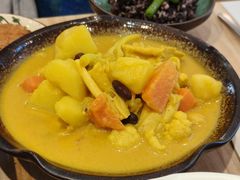 -轻蔬不用等·素食(江苏路店)