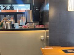 -呷哺呷哺(常营华联店)