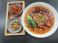 -麻六记(深圳首店)