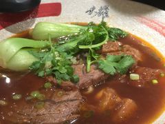牛三宝面-静香HOUSE·全时段融合餐厅(七星欢乐颂店)