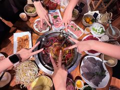 -城墙拐拐火锅(三峡广场黑金冠店)