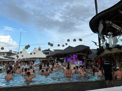 -FINNS Beach Club