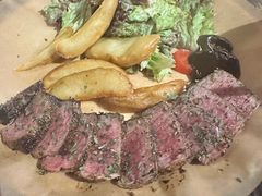 -The Cheebat 锌吧·Bistro(体育西店)