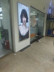 -首脑美发沙龙