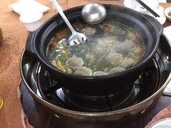 -濠轩阁特色生蚝火锅(水湾路店)