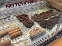 -罗森尼娜(德思勤店)