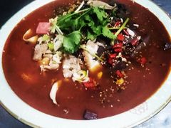 -冯记白土岗辣子鸡