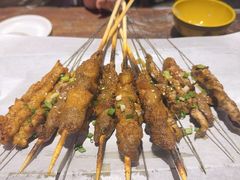 -老街烧烤大排档·地道湖北菜·龙虾馆(汉口火车站店)