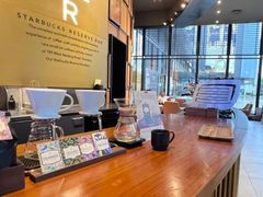 -星巴克臻选(惠州华贸天地1楼店)