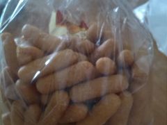 -新利香西饼店(惠友超市店)