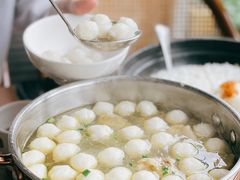 -湘力力小院·鱼汤泡饭(枫林路店)