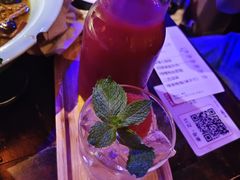 -绿茶餐厅(光谷世界城步行街店)