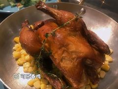 -港丽餐厅(高德置地店)